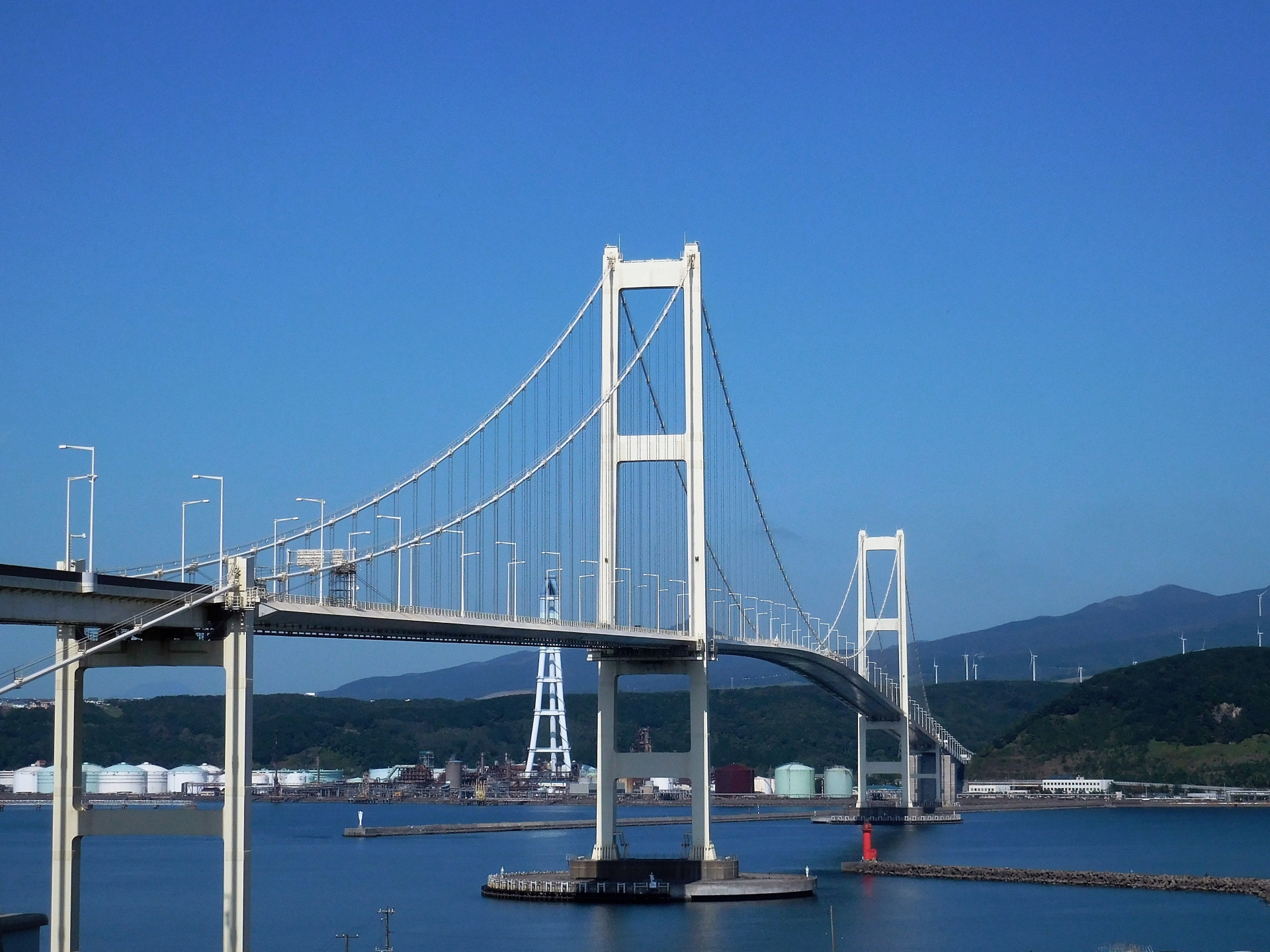 白鳥大橋